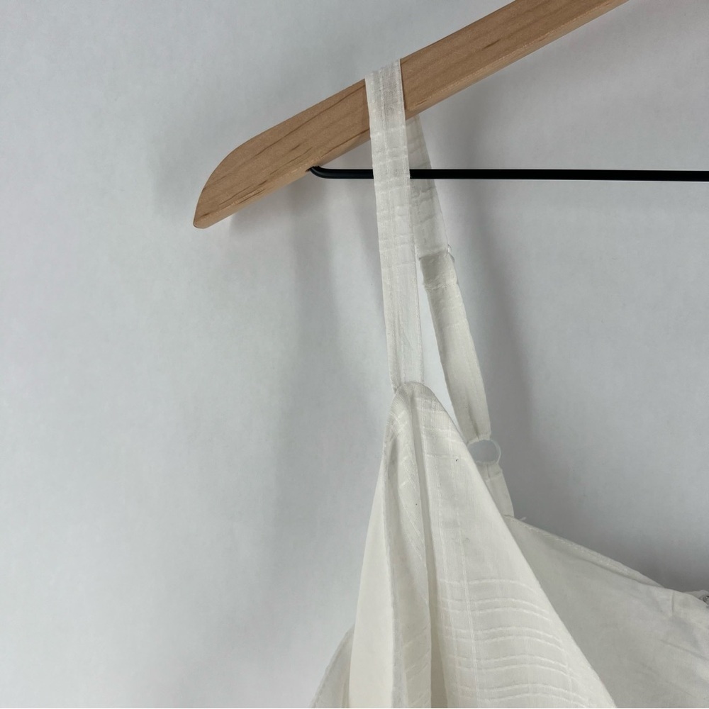 SRV x FTF Blanca Tie Front Flowy Romper Tiered Shorts Surplice‎ Neckline Woven - Picture 7 of 16